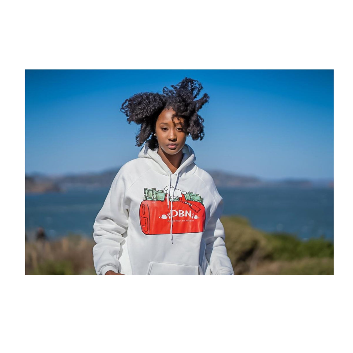 WHITE MAKING MONEY MOVES INSCRIPTION soft  hoodie